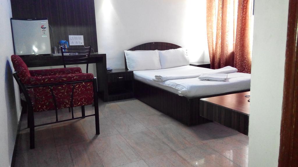 Hotel Richmond Residency Bangalore Room photo